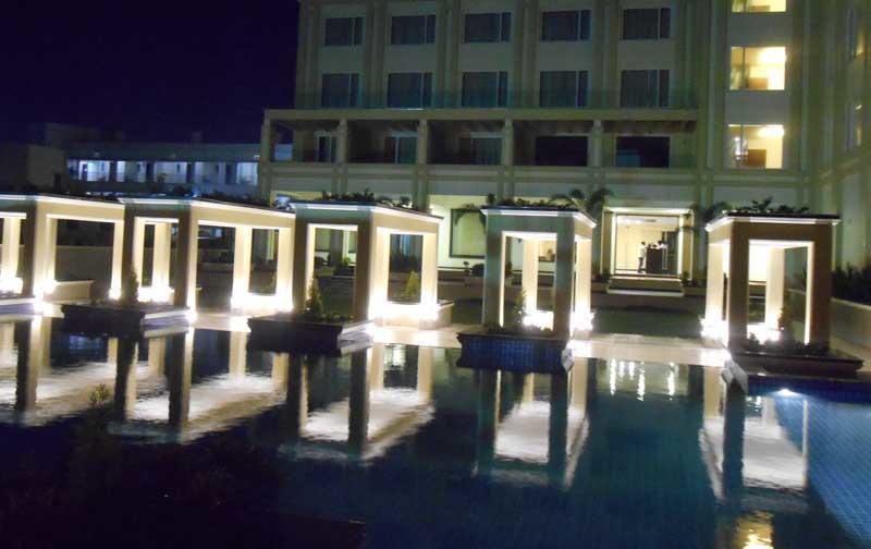 Hotel Golden Palace Purî Extérieur photo